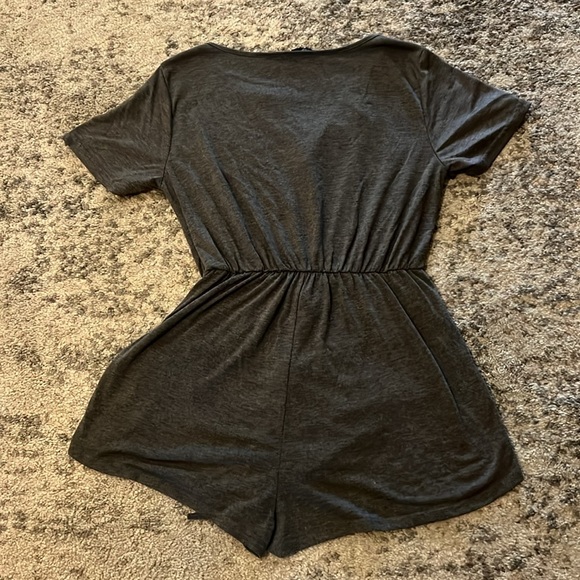 Shein Gray Romper - Picture 6 of 6